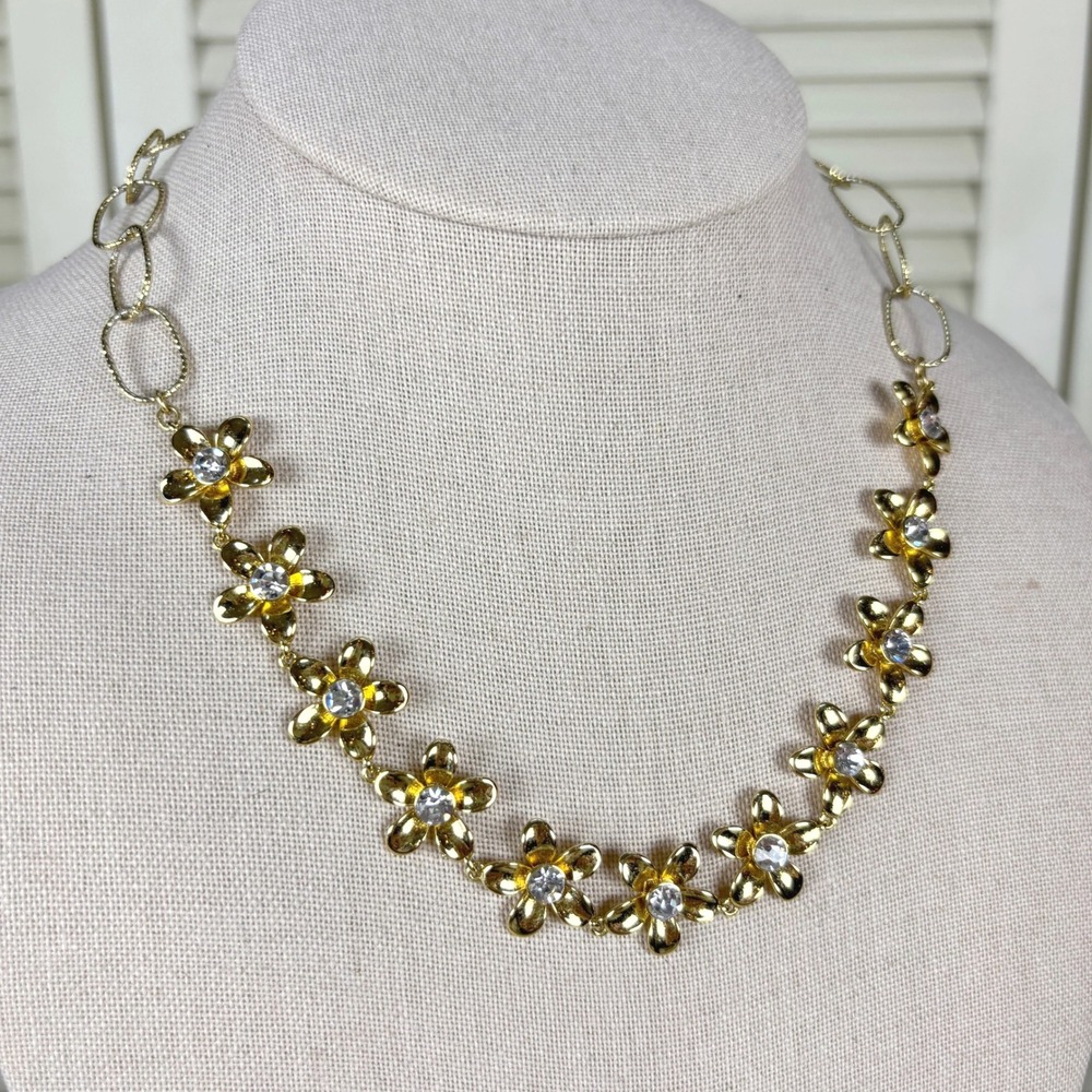 Beautiful Ann Taylor Gold Tone Floral Statement Necklace Rhinestone 90s Vintage‎ - Picture 3 of 5